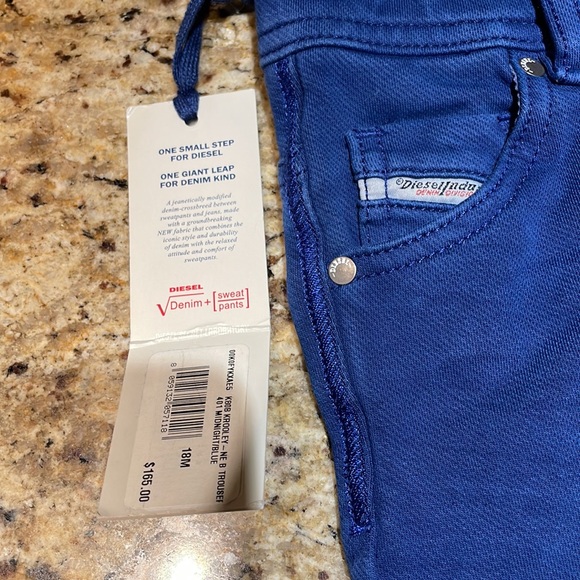 Never worn disel jeans - Picture 2 of 6